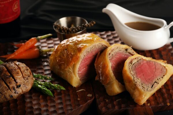 beef wellington made from a cut of tenderloin